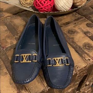 Navy blue Louis Vuitton loafers
